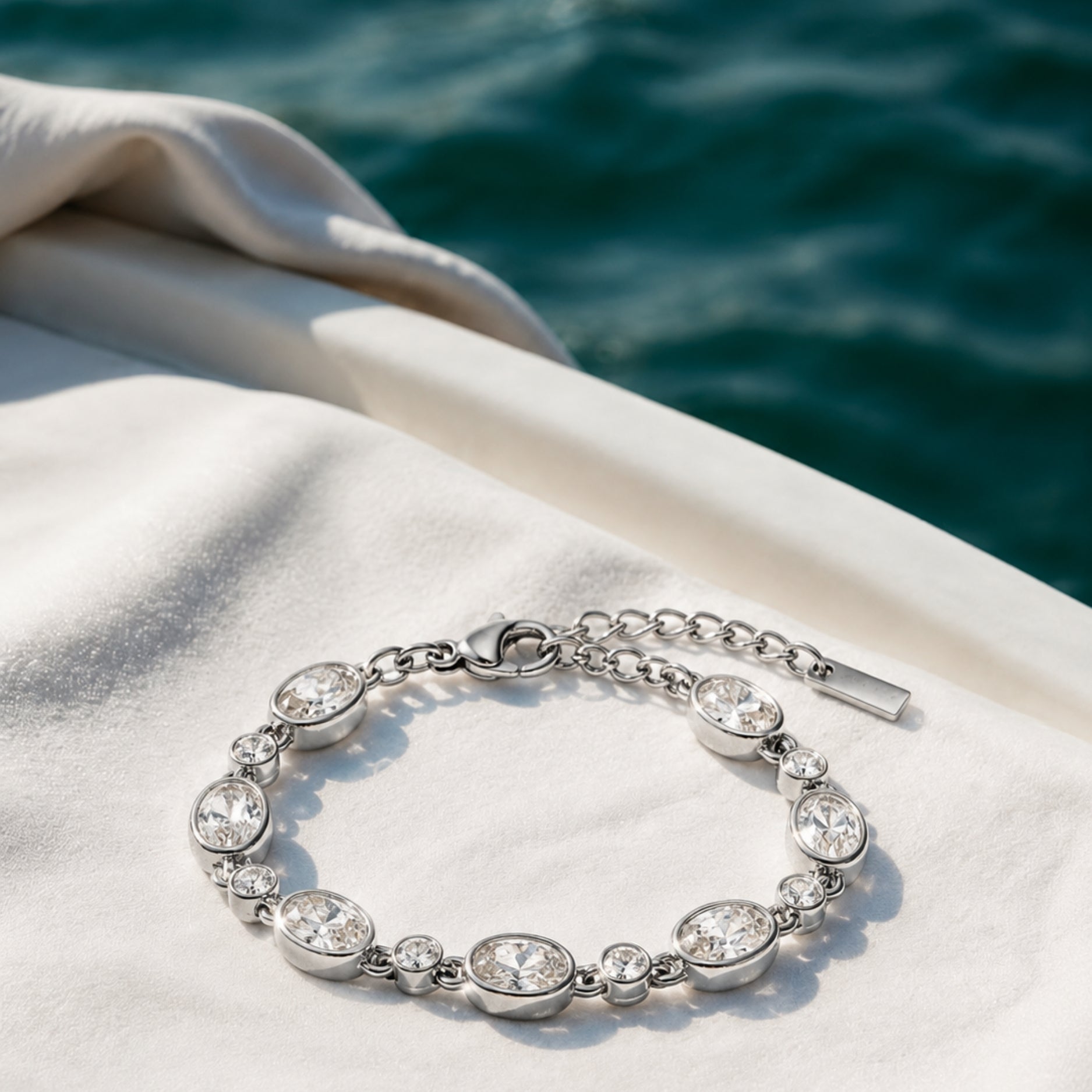 Aura Armband