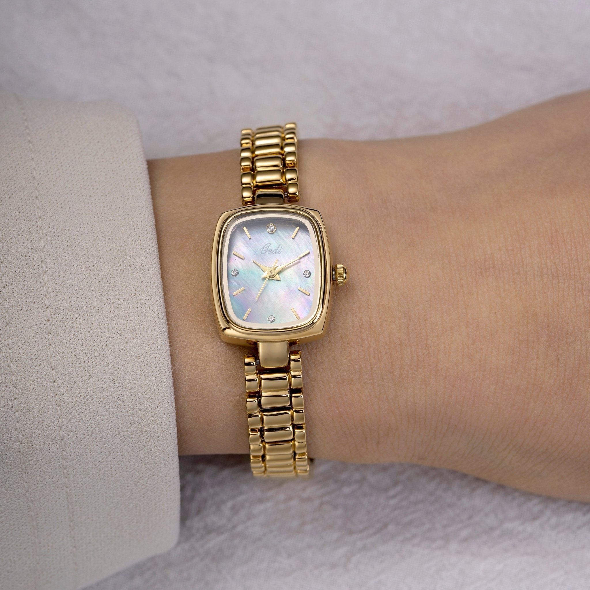 Aurora Uhr | Goldene Perle-Maison Doré