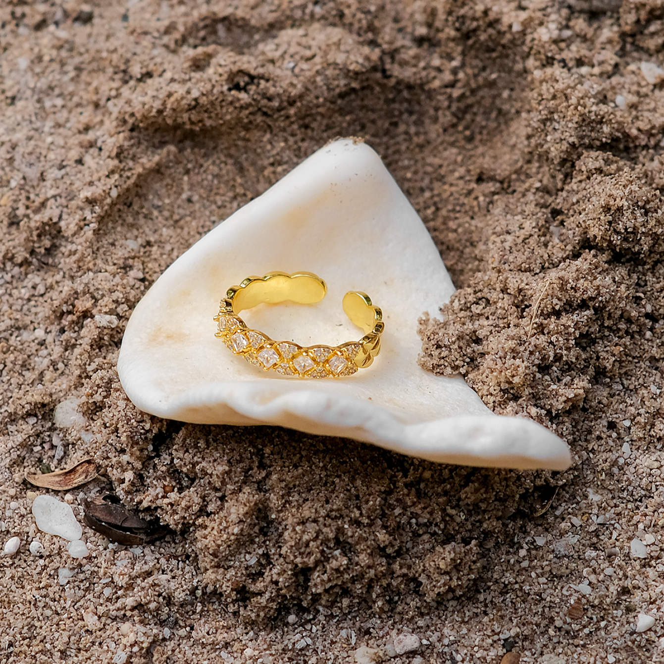 Camille Goldmuster Ring