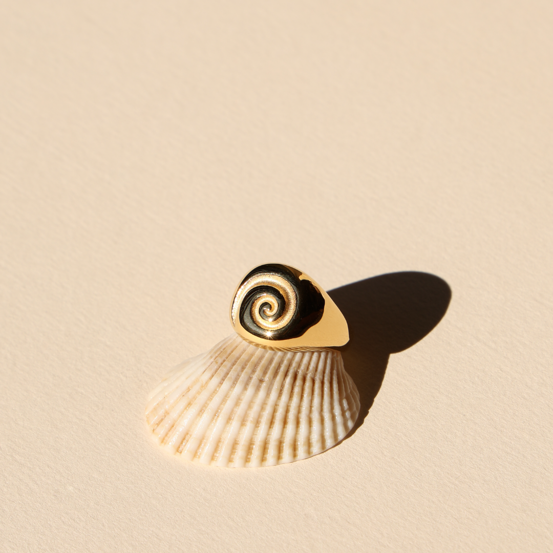 Calypso Ring-Maison Doré
