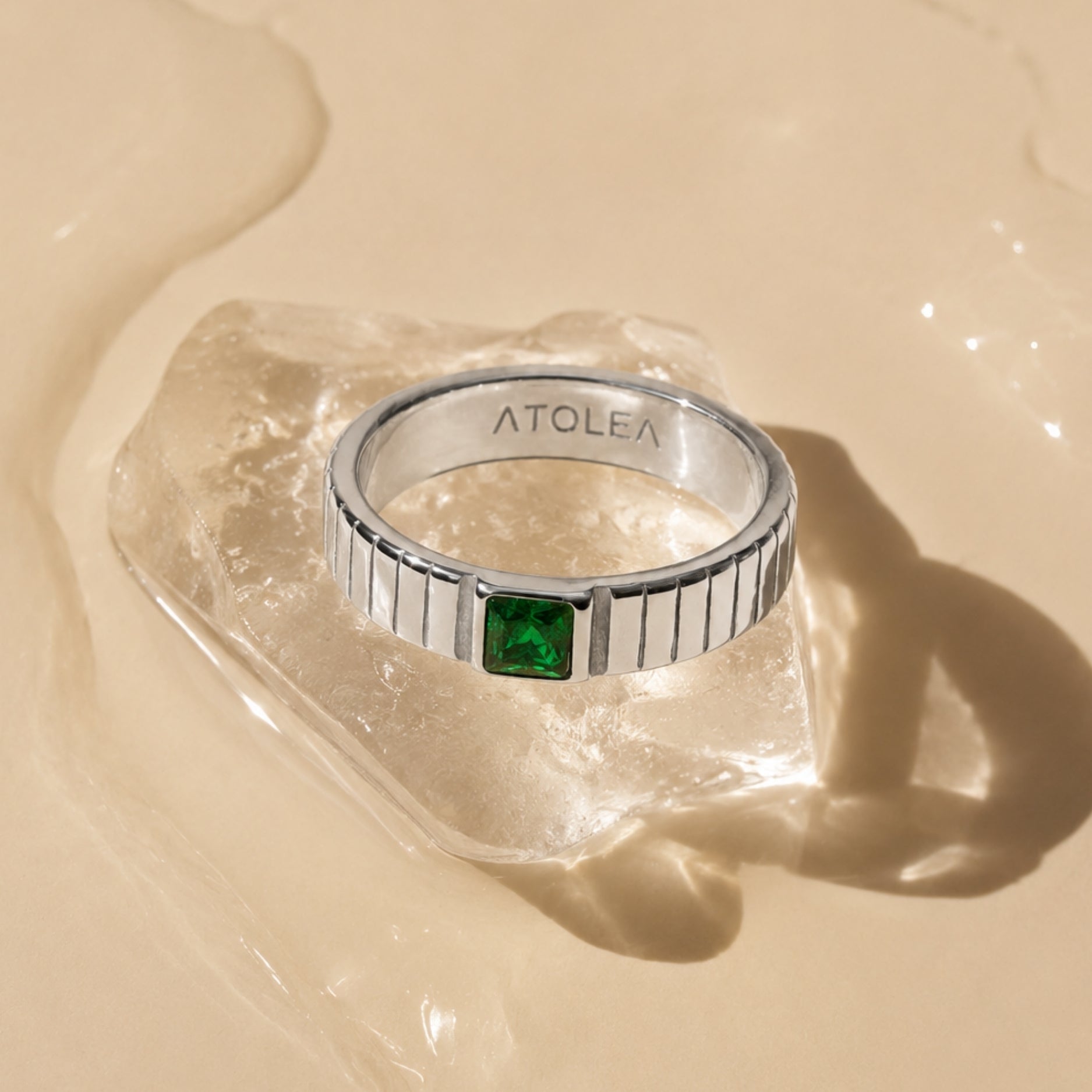 Chunky Smaragd Ring-Maison Doré