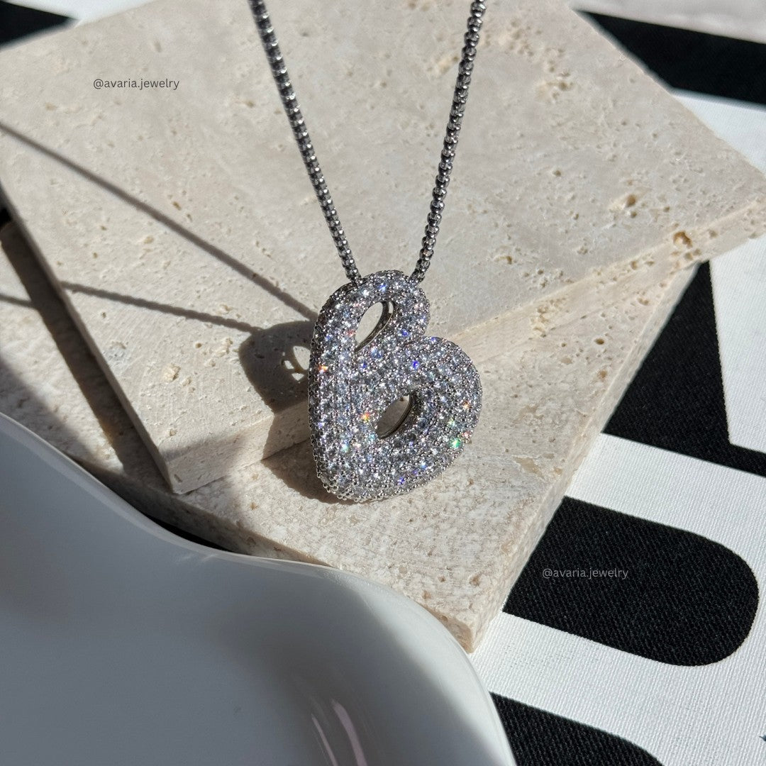 Bubbly Initial-Diamant-Halskette
