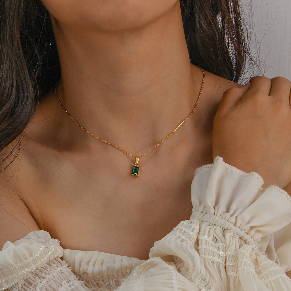 Emi Green Necklace-Maison Doré