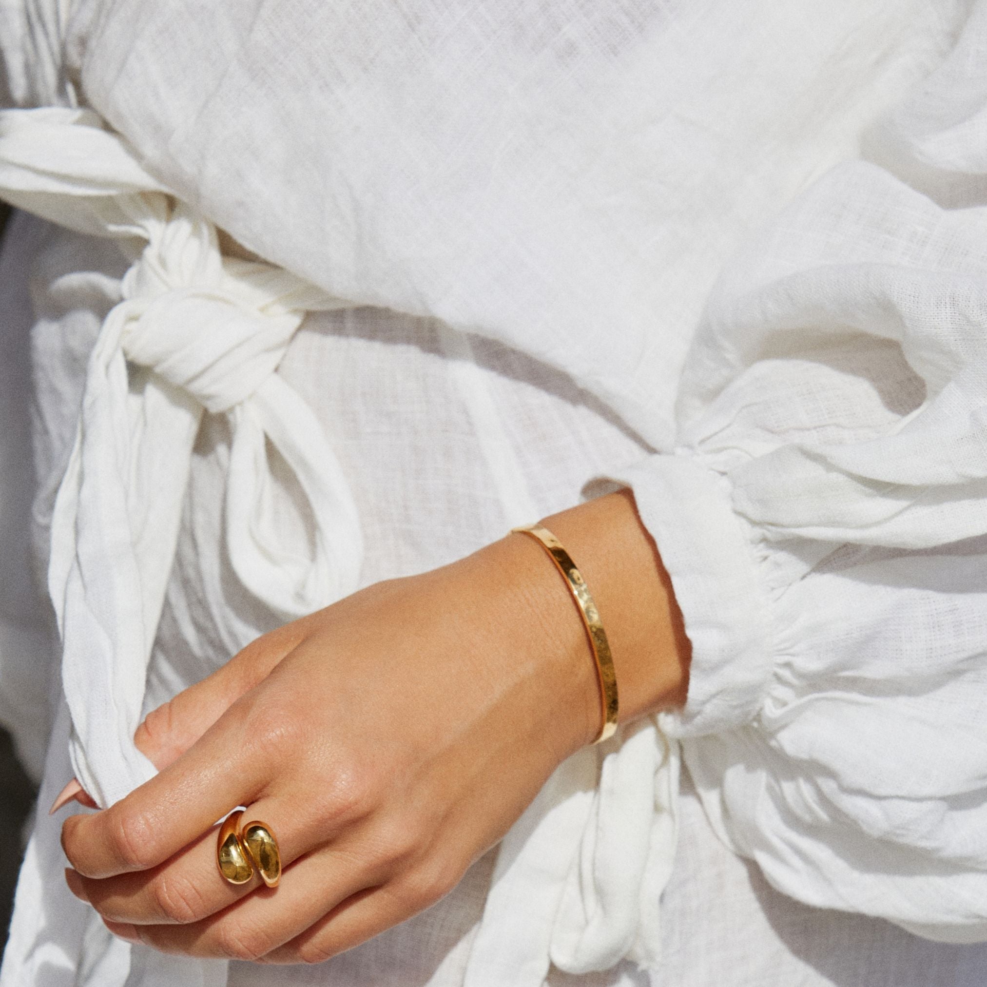 Hammered Cuff-Maison Doré