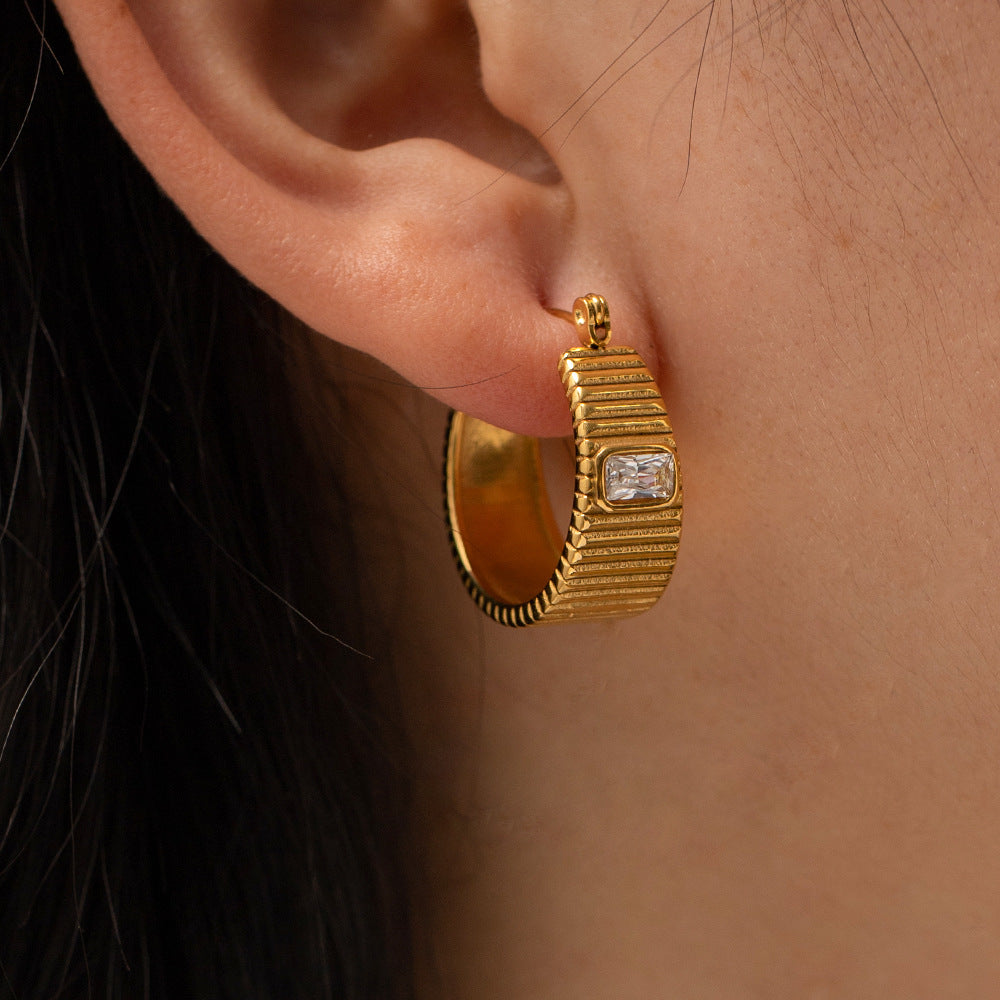 Carole Gold Hoop Ohrringe