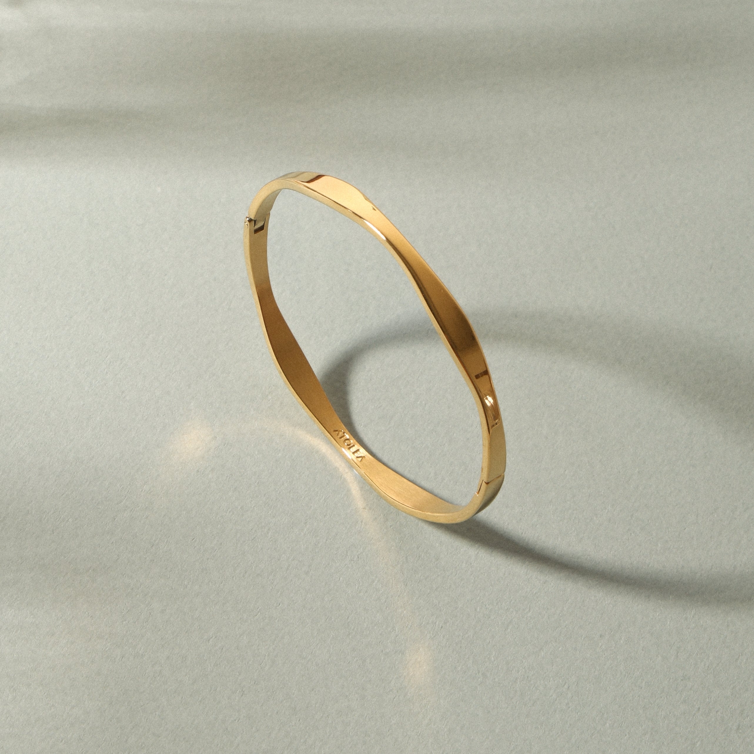 Wellenarmband