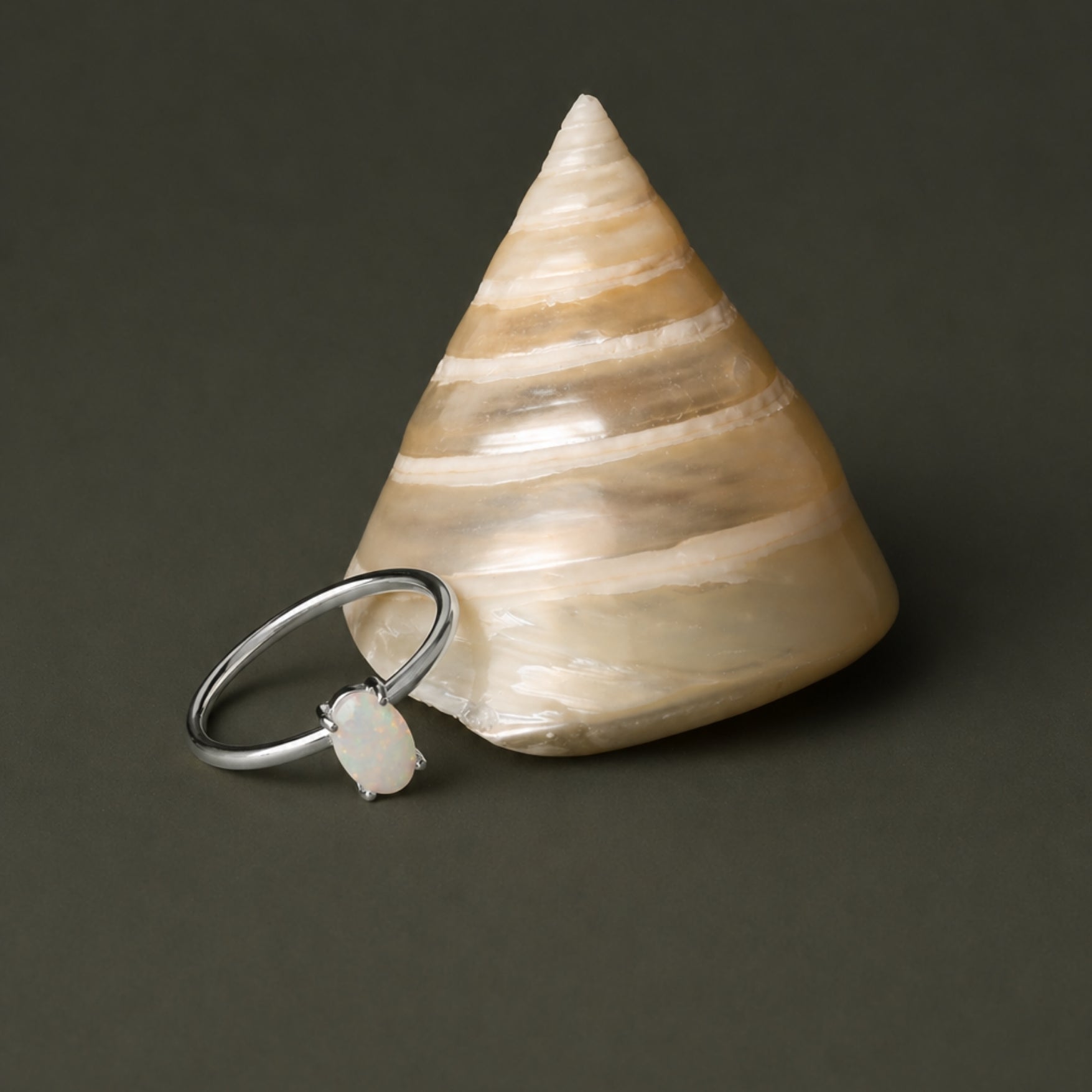 Ovaler Opalring