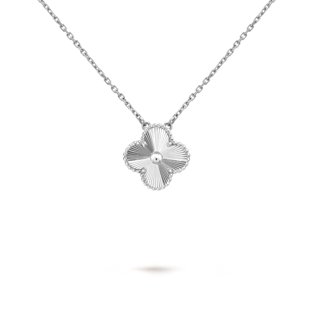 CLOVER | Silberne Halskette