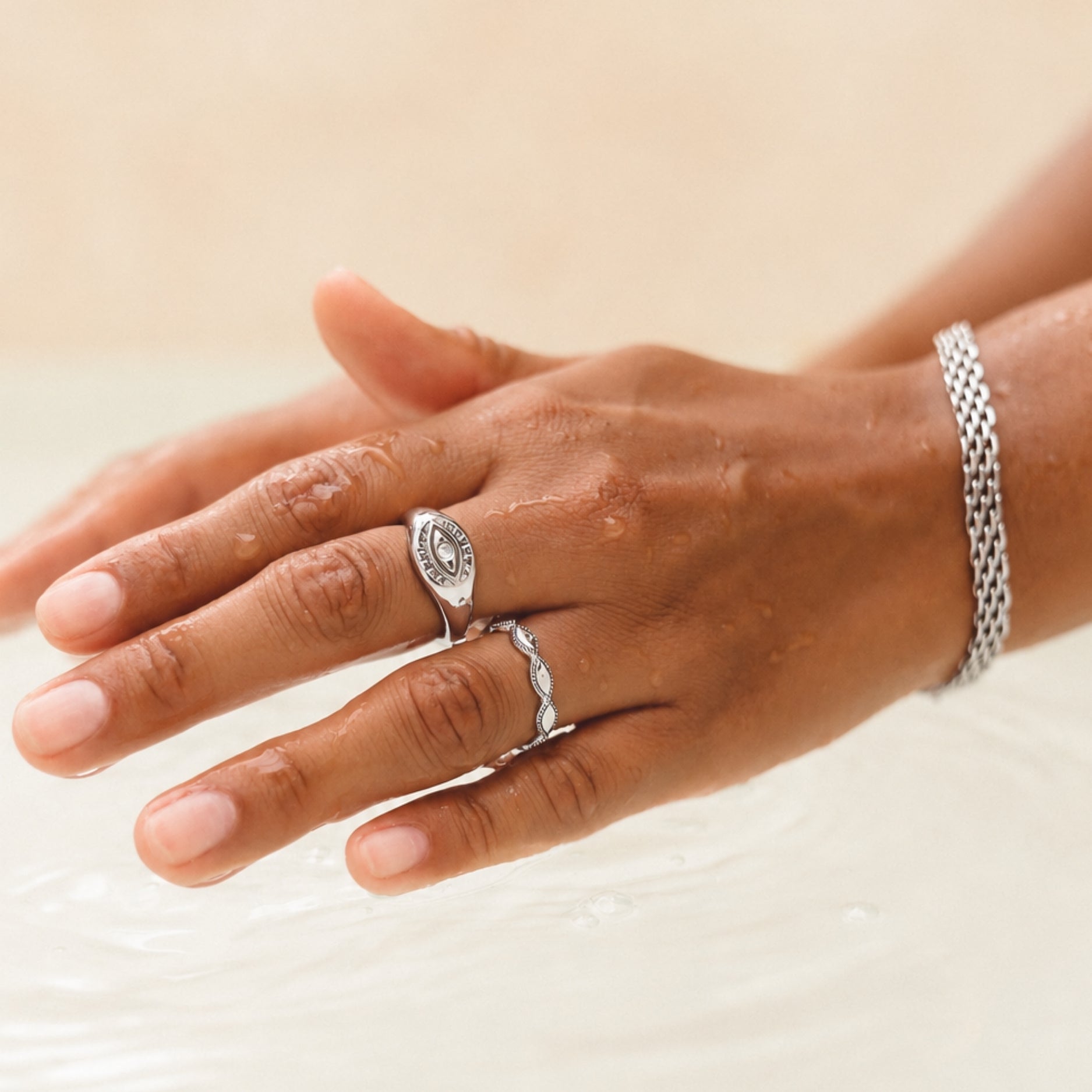 Aphrodite Ring-Maison Doré