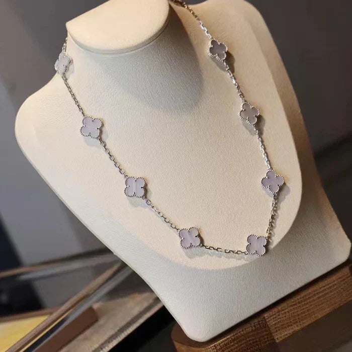 CLOVER | Purpurfarbenes Halsband mit 10 Motiven-Maison Doré