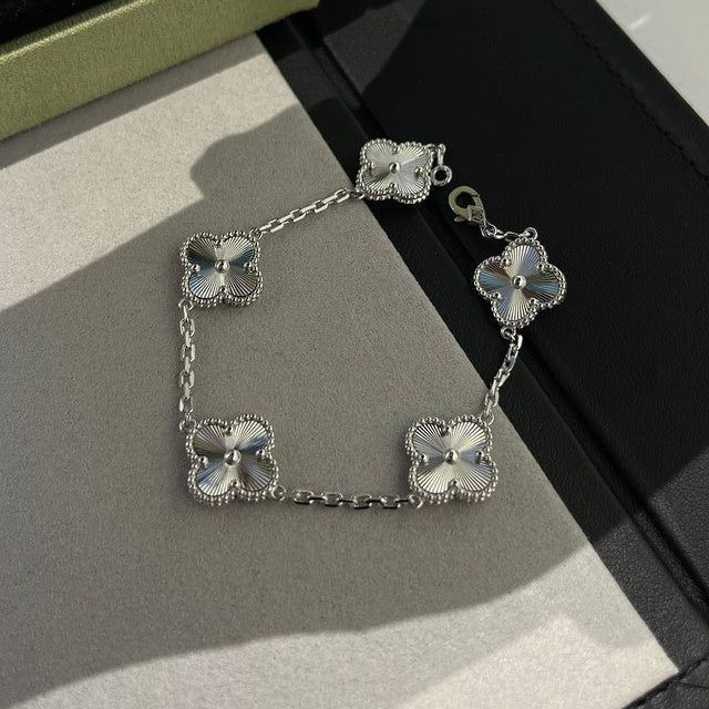 CLOVER | Silberne Armbanduhr-Maison Doré