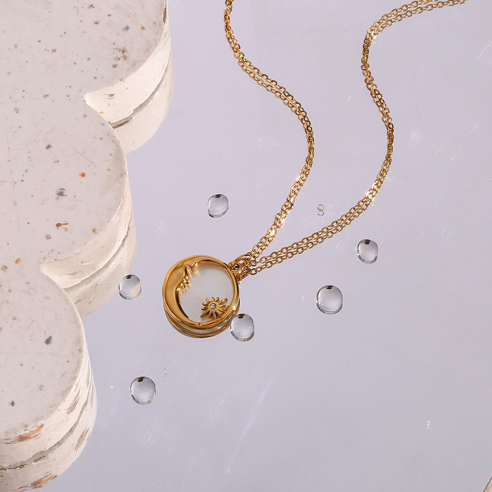Evangeline Lunar Gold Halskette-Maison Doré