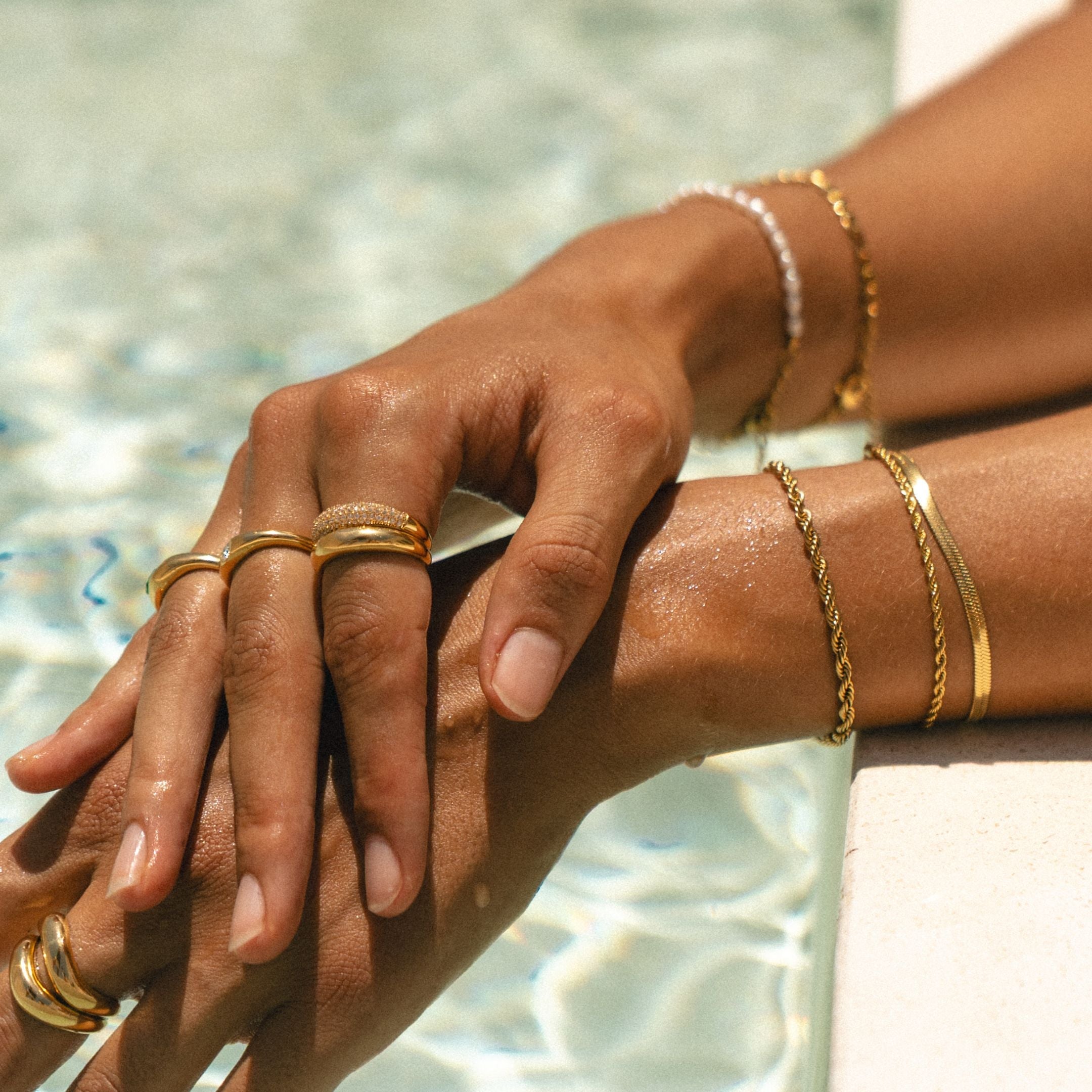 "Tag & Nacht" Ring Set-Maison Doré
