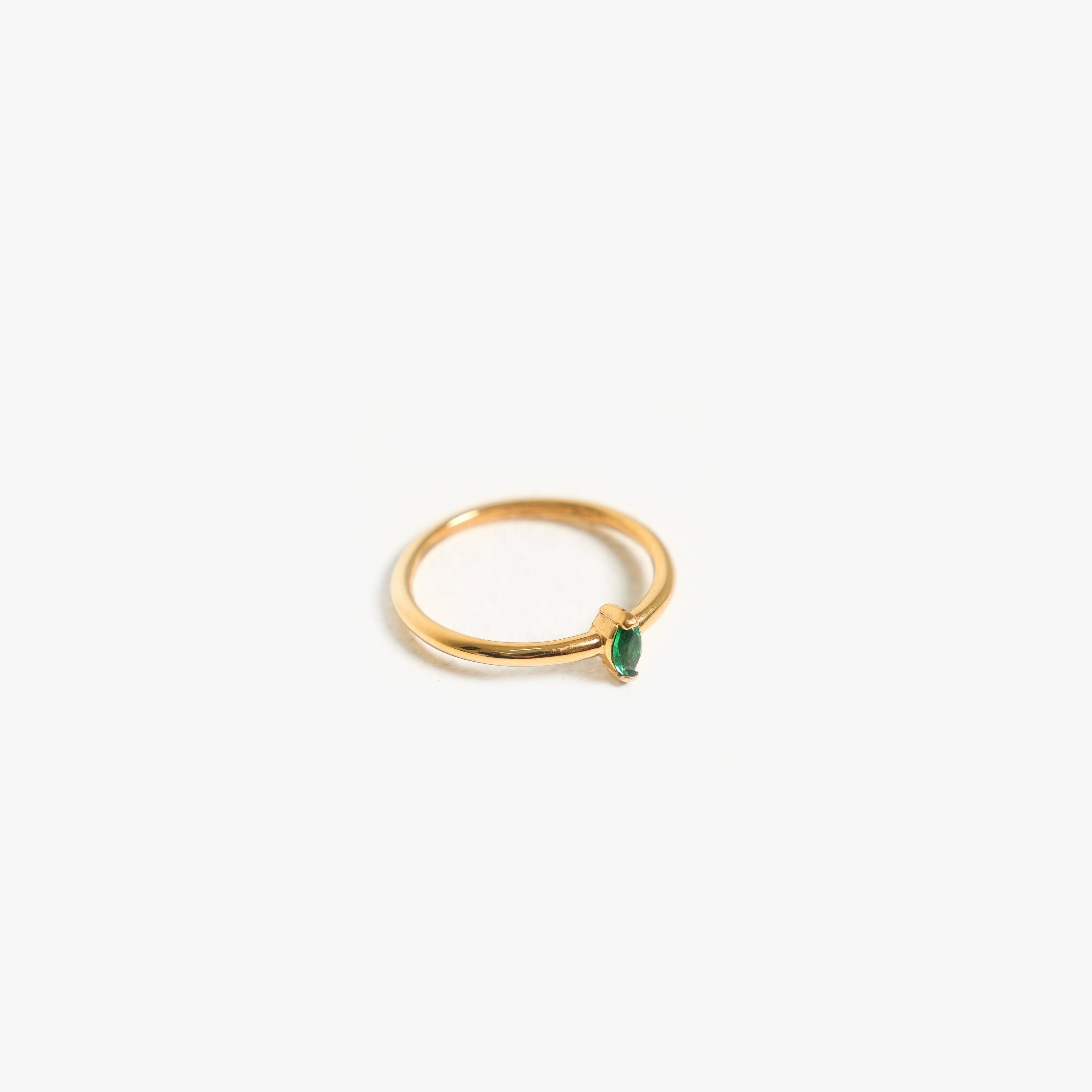 Zierlicher Smaragd-Ring-Maison Doré
