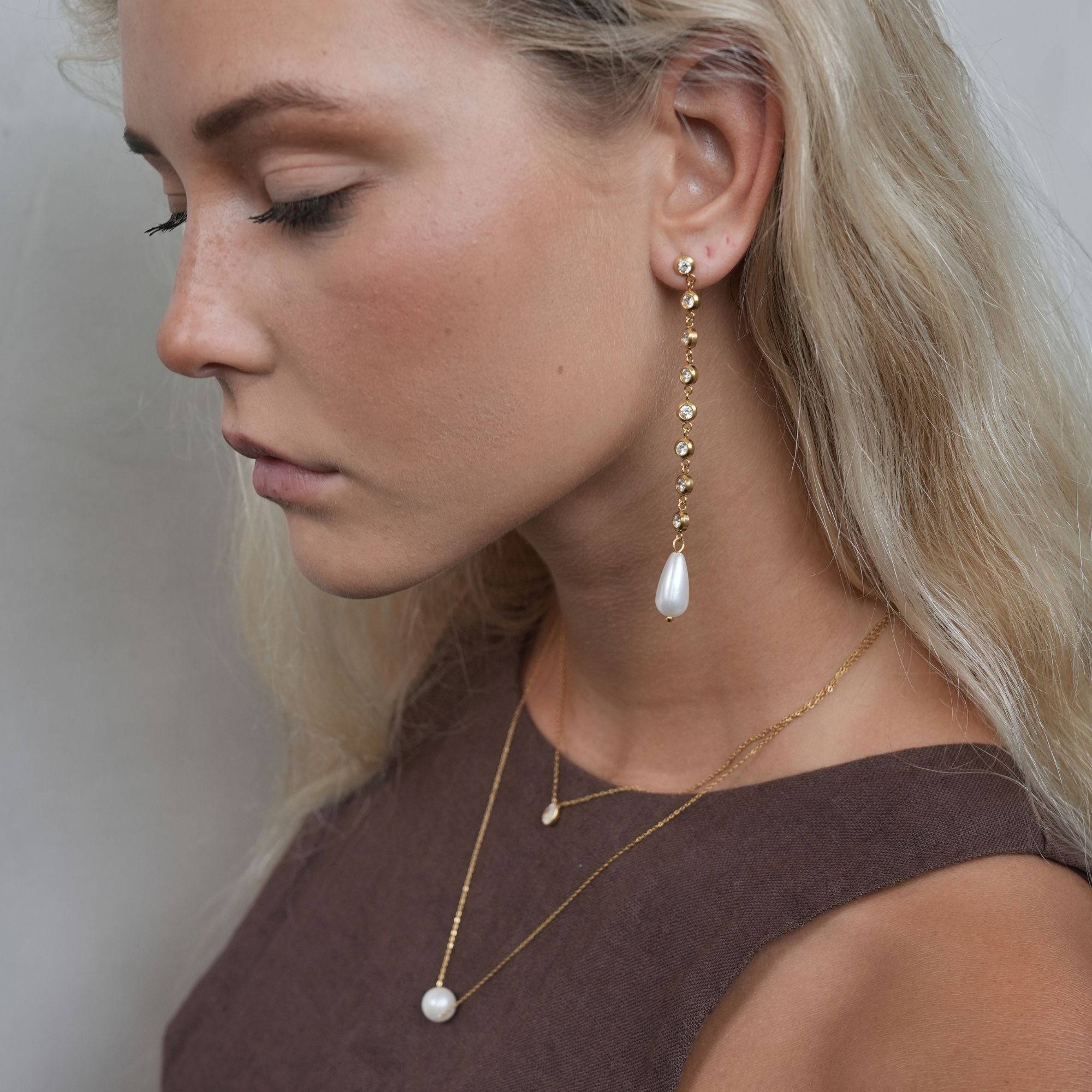 Althena Tropfenohrringe | 18K Gold